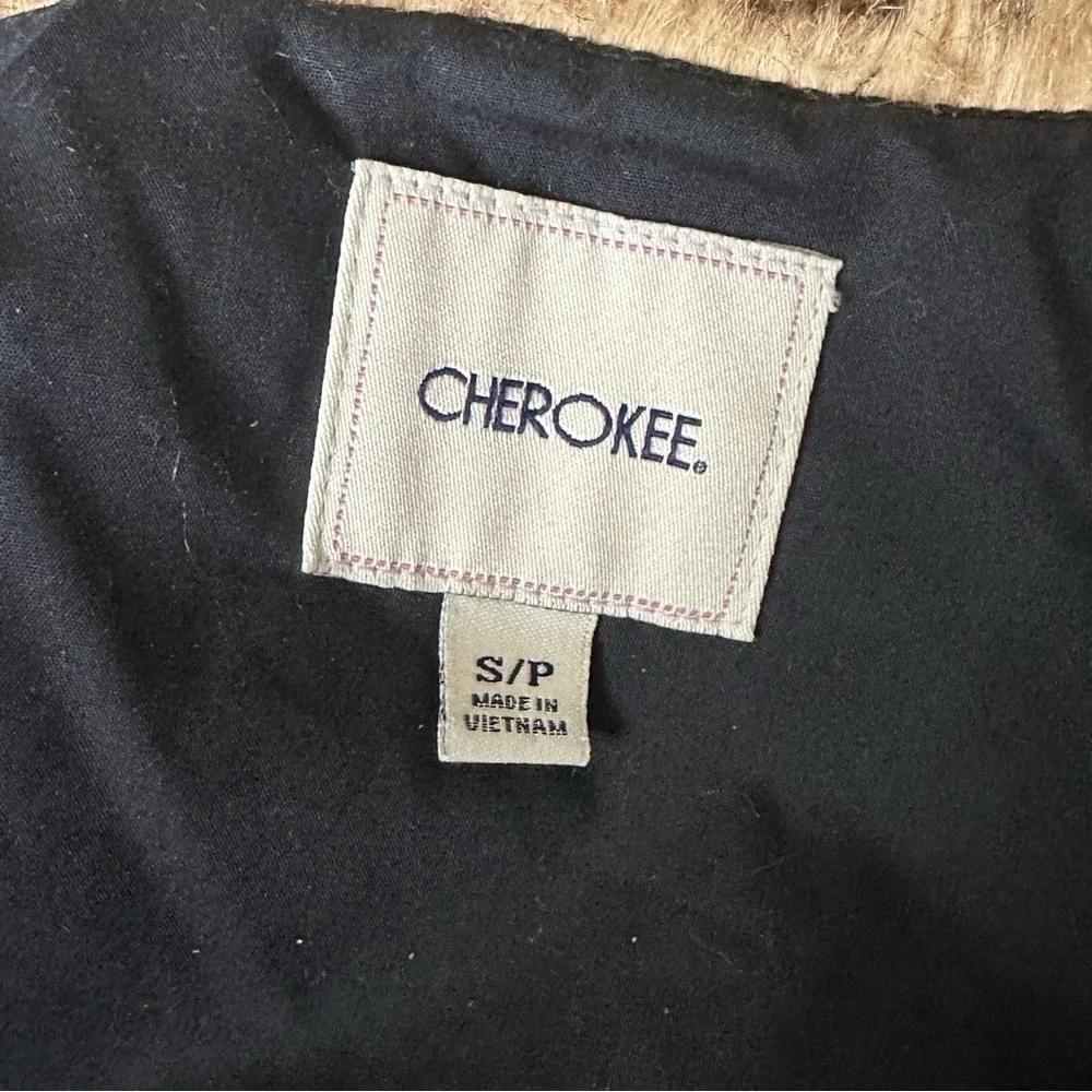 Cherokee | Girls Animal Print Faux Fur Vest | S/P - Picture 4 of 12